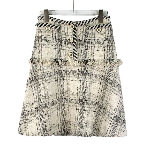 Chanel Beige Tweed Skirt With Braided Trim & Tassel Detail Size 34 Wool Blend Ma - Picture 1 of 8